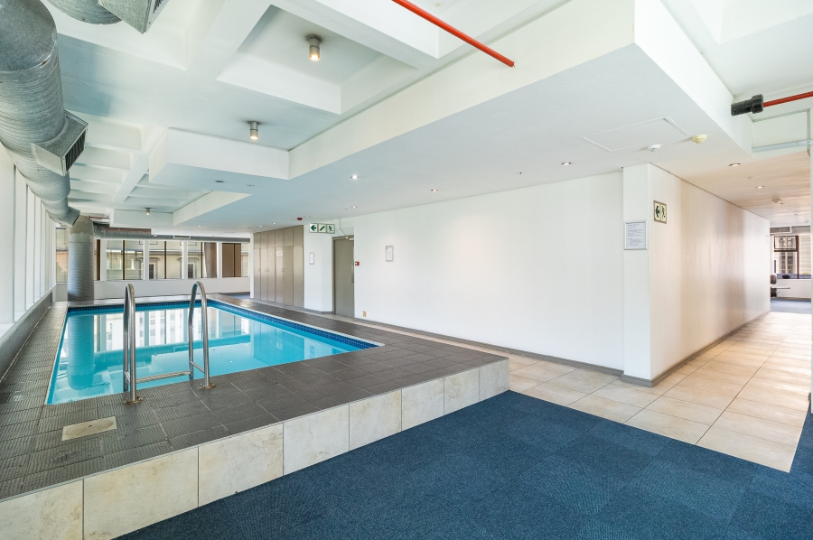1 Bedroom Property for Sale in Cape Town City Centre Western Cape